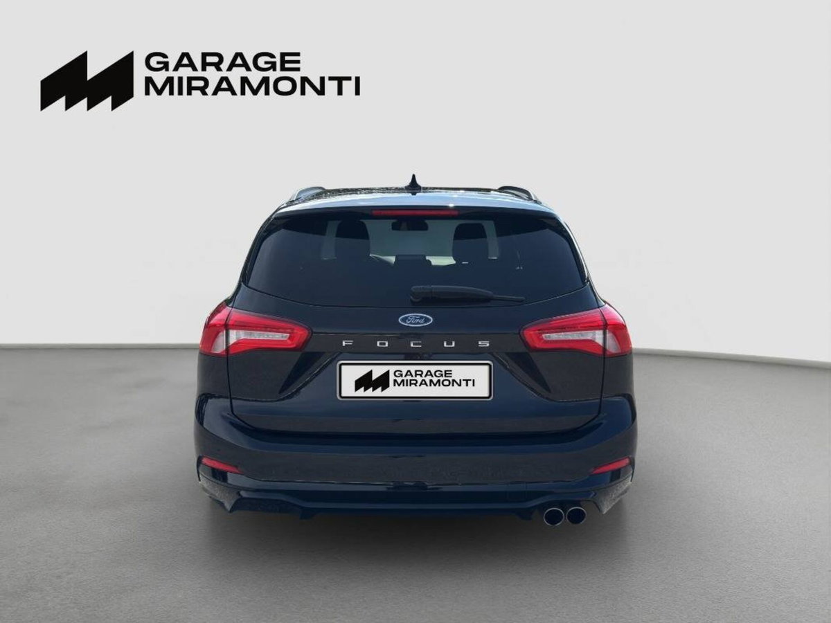 Ford Focus Station Wagon 1.5 EcoBlue 120 CV SW ST-Line X (5)