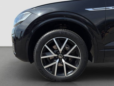 Volkswagen Touareg 3.0 V6 tdi scr R-Line Final Edition 286cv auto (18)