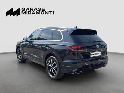 Volkswagen Touareg 3.0 V6 tdi scr R-Line Final Edition 286cv auto (4)