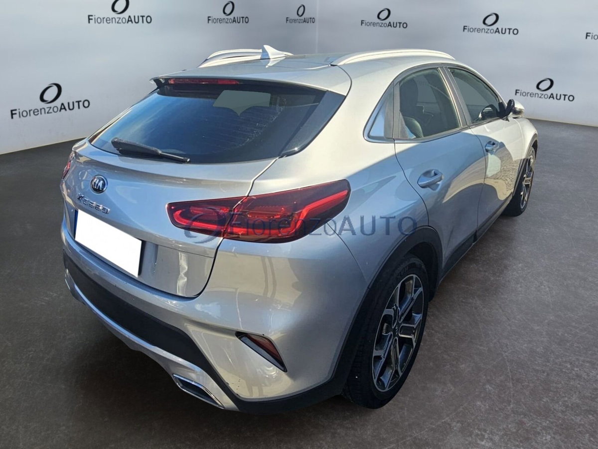 Kia XCeed 1.6 CRDi 115 CV Style (3)