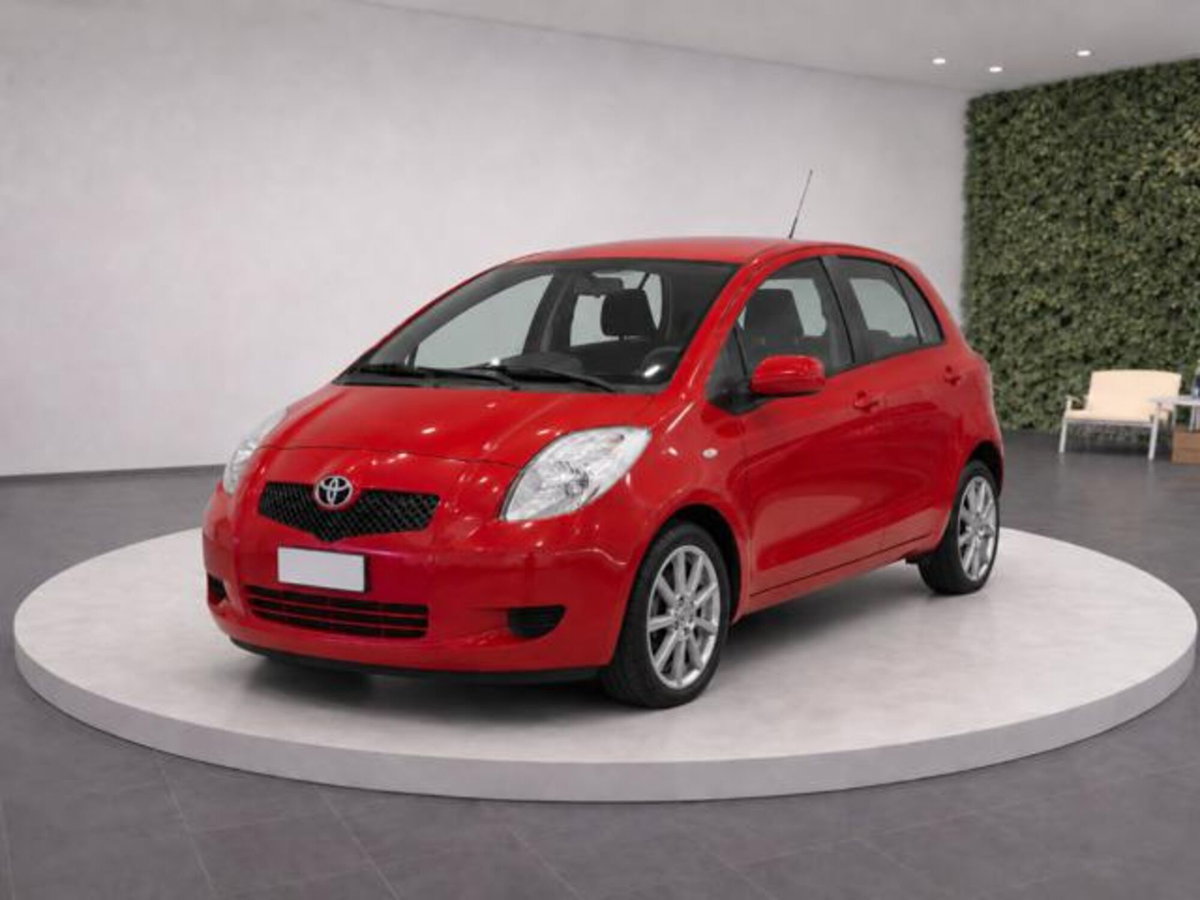 Toyota Yaris 1.0 5 porte Sol