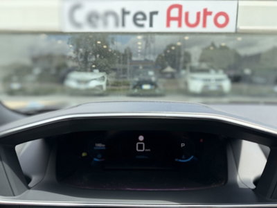 Peugeot 2008 PureTech 130 S&S EAT8 Allure Pack (15)