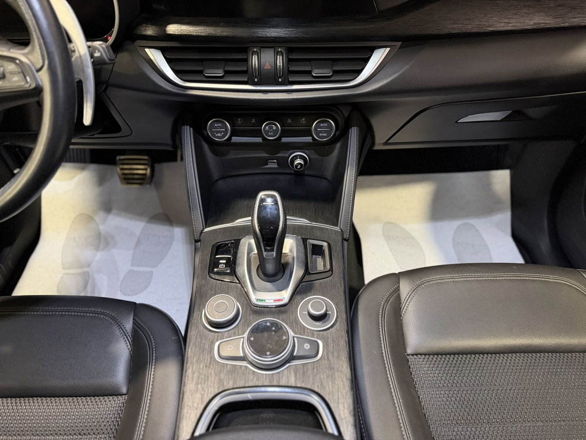 Alfa Romeo Stelvio Stelvio 2.2 Turbodiesel 160 CV AT8 RWD Sprint (10)