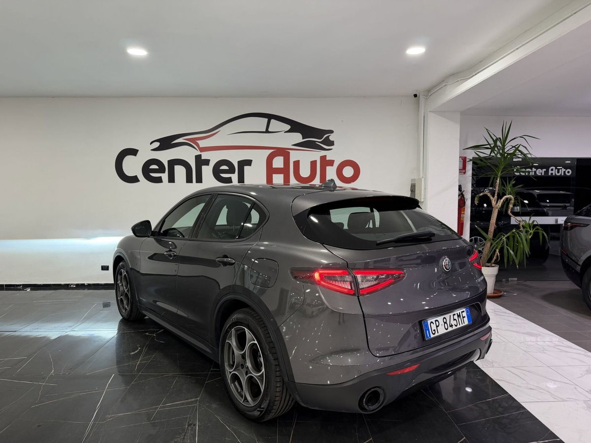 Alfa Romeo Stelvio Stelvio 2.2 Turbodiesel 160 CV AT8 RWD Sprint (5)