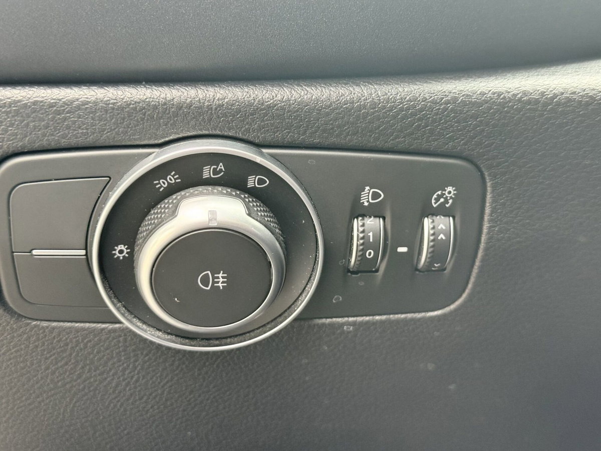 Alfa Romeo Tonale 1.5 hybrid Sprint 130cv tct7 (11)