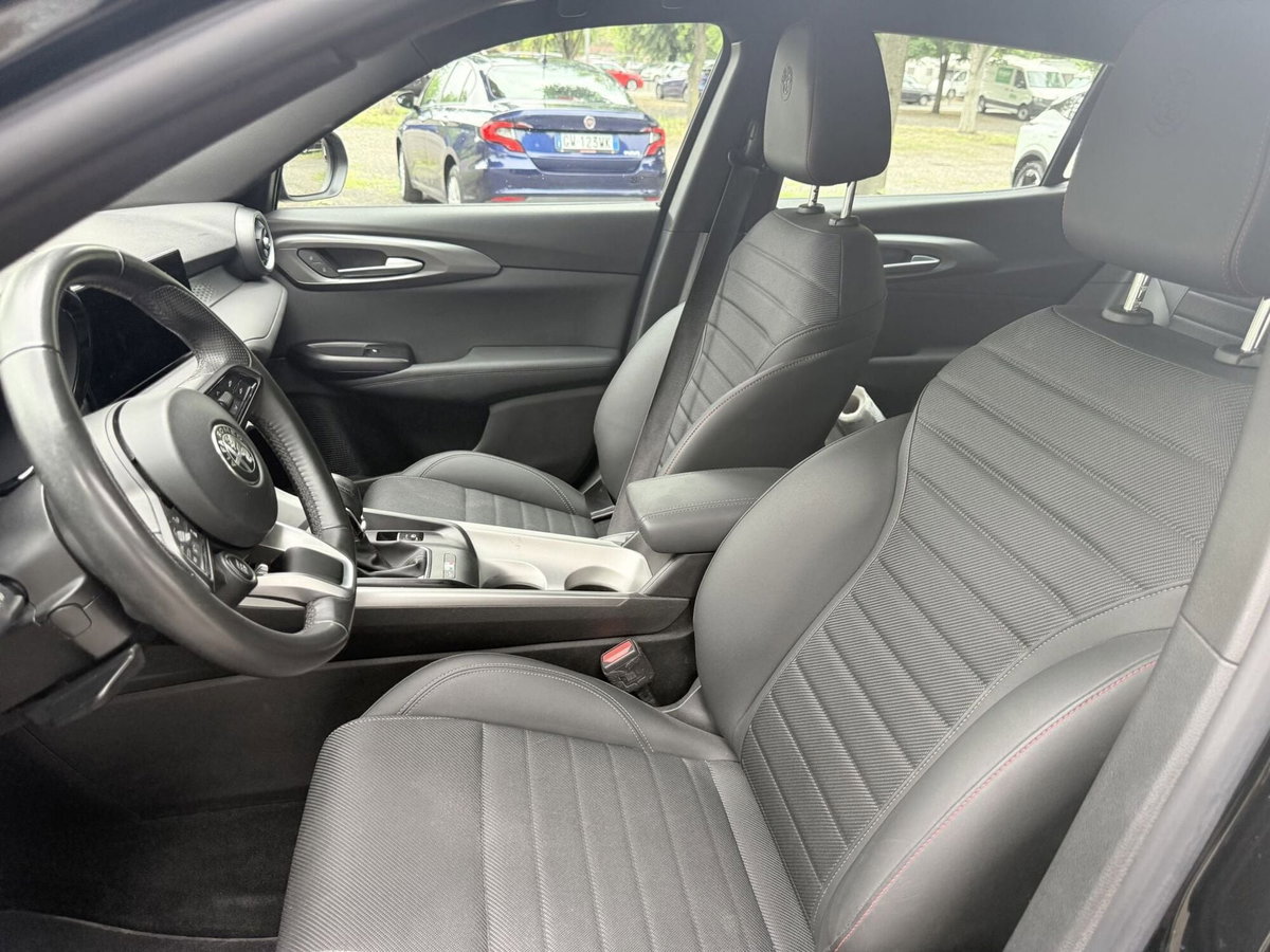 Alfa Romeo Tonale 1.5 hybrid Sprint 130cv tct7 (8)