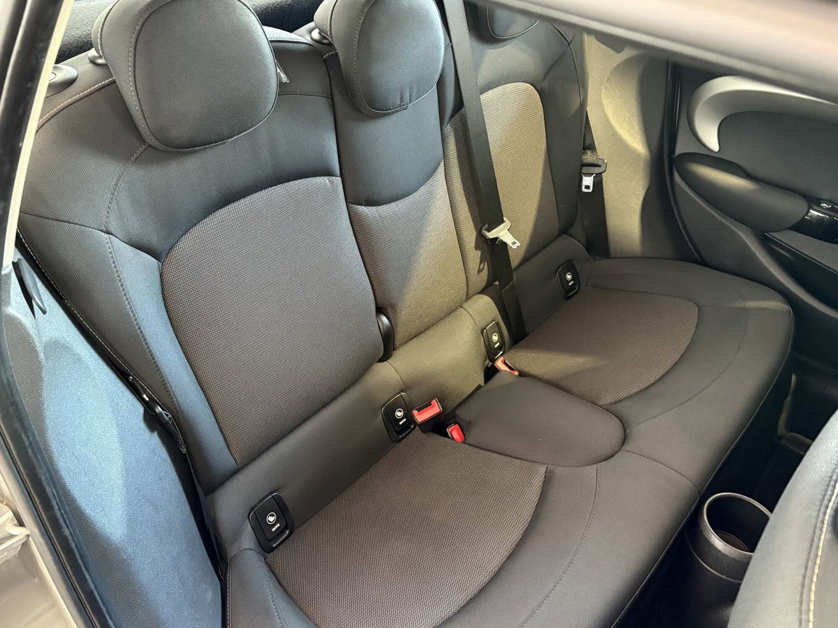 MINI Mini 1.5 One D Business 5 porte (14)
