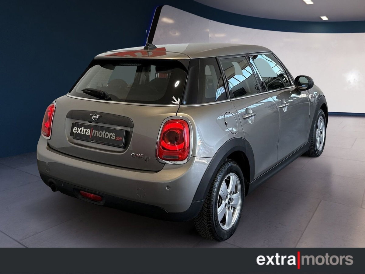 MINI Mini 1.5 One D Business 5 porte (3)