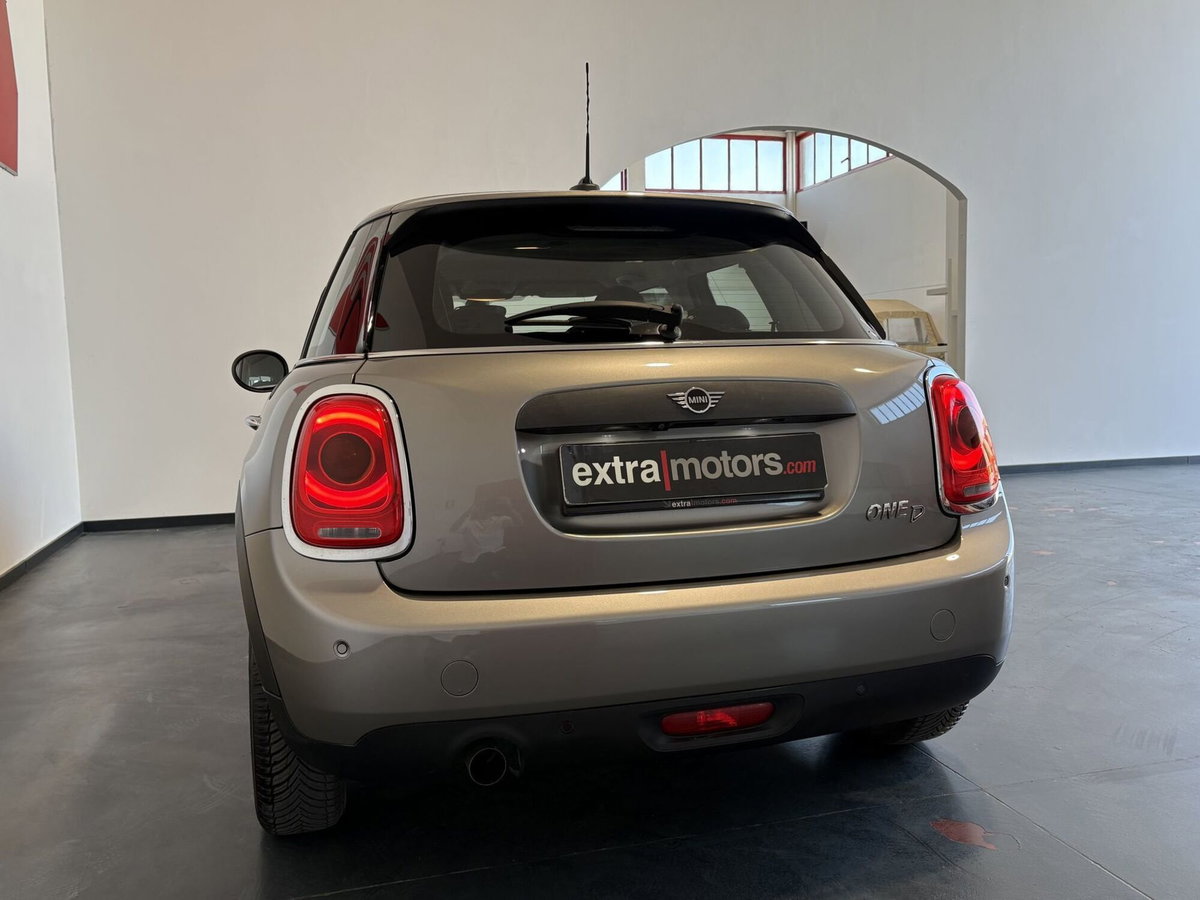 MINI Mini 1.5 One D Business 5 porte (6)