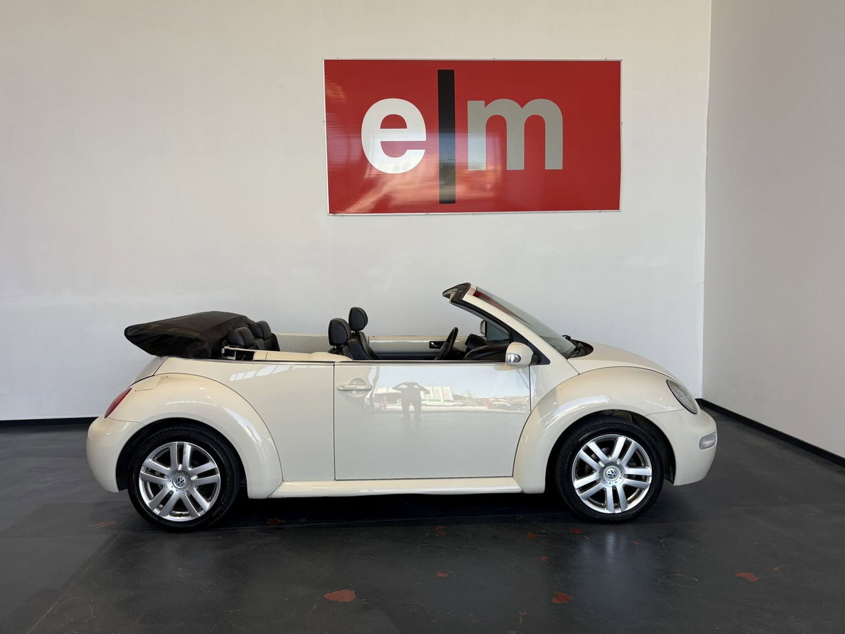 Volkswagen New Beetle Cabrio TDI 101CV (9)