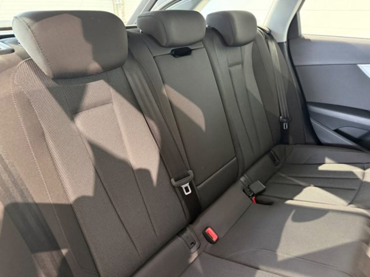 Audi A4 Avant 2.0 TDIe 136CV F.AP. Advanced (15)