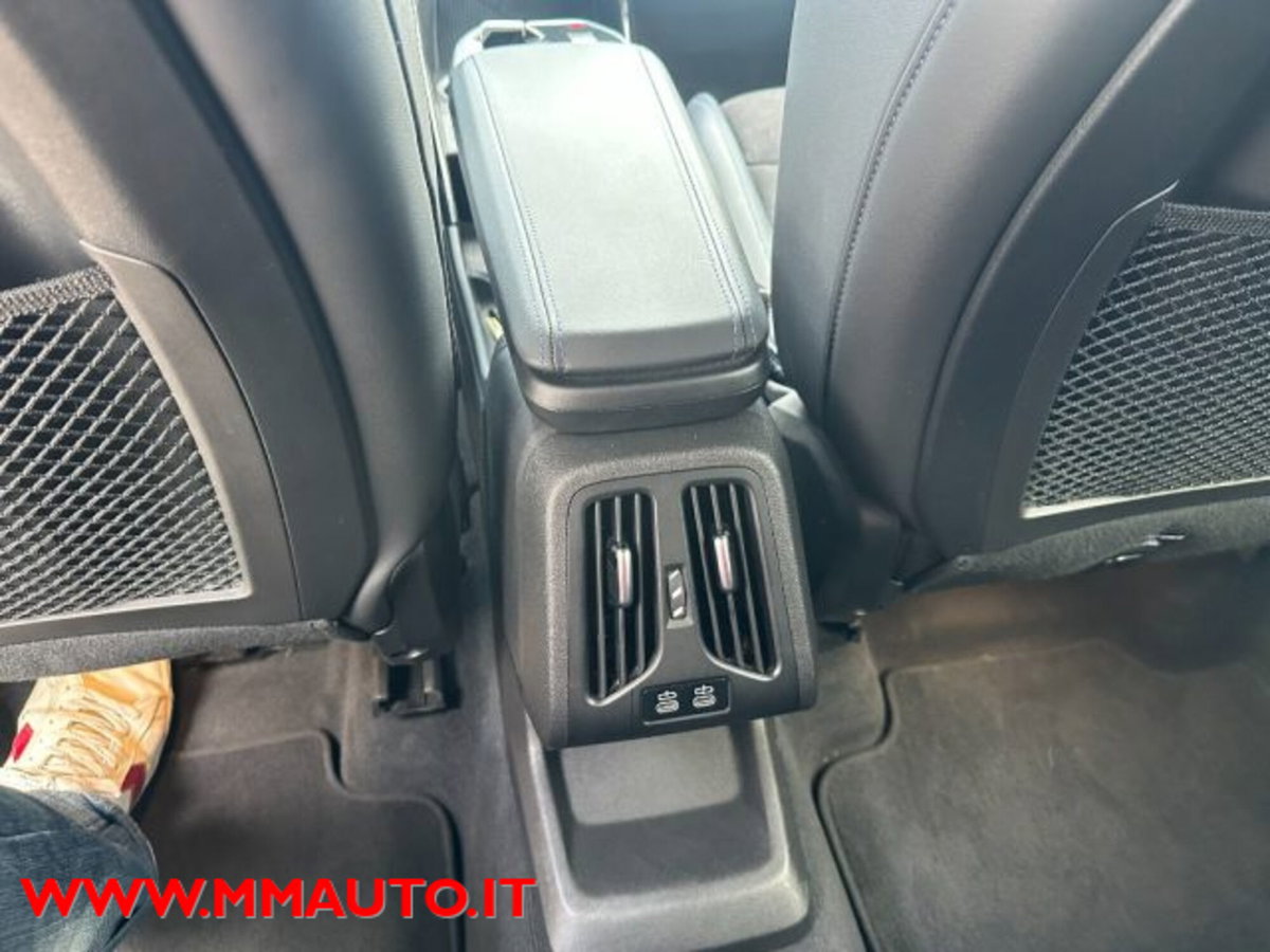 BMW X1 sDrive 18i Msport (9)