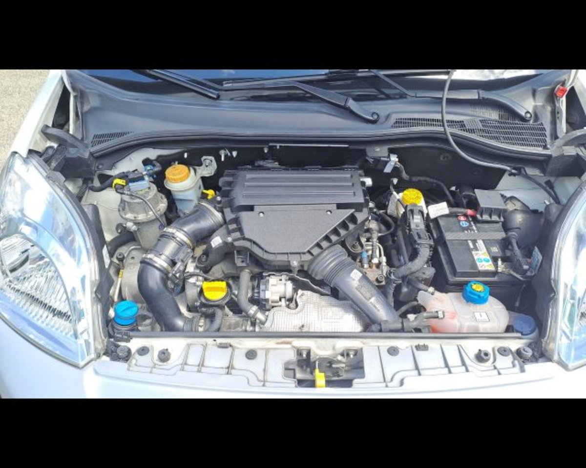 Fiat Fiorino Furgone cargo 1.3 mjt 95cv SX (18)