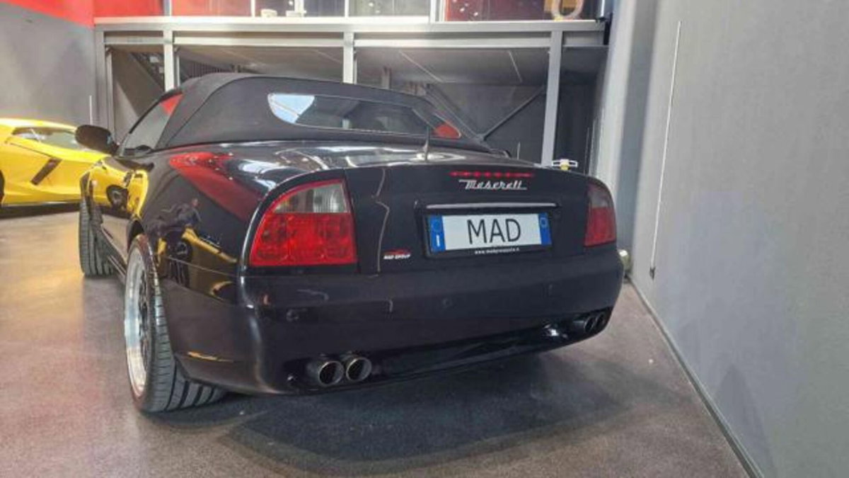 Maserati Spyder 4.2 V8 32V Cambiocorsa (5)