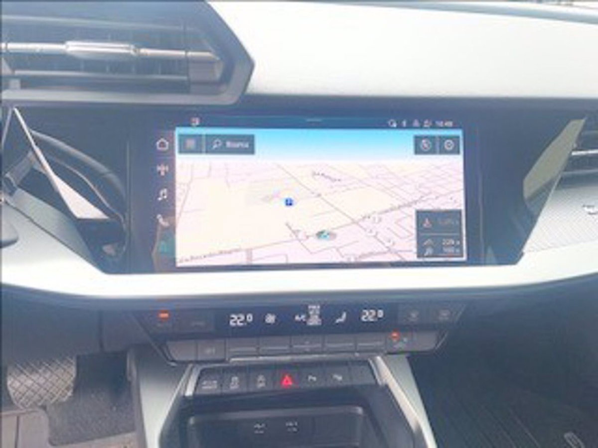 Audi A3 Sportback 35 TFSI S tronic Business (10)