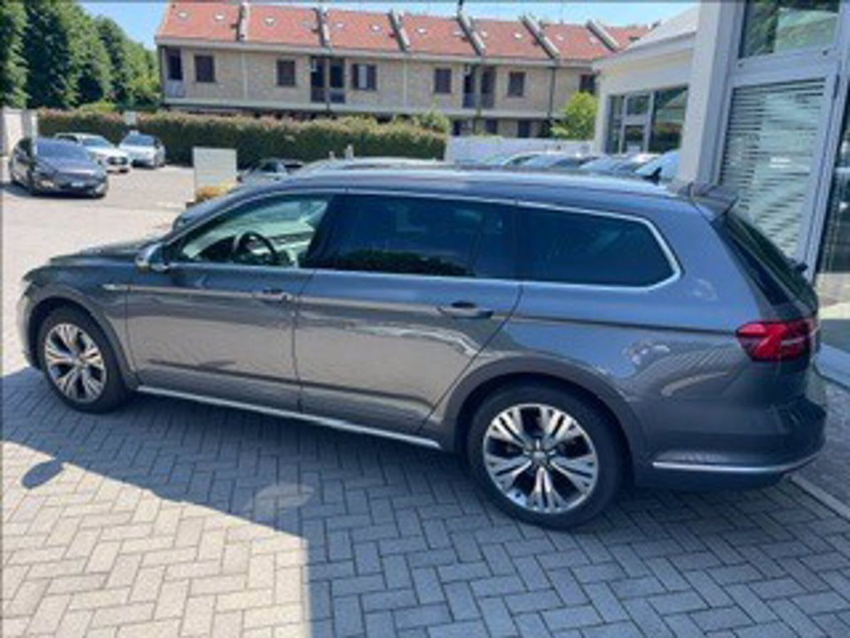 Volkswagen Passat Variant Alltrack 2.0 TDI 190 CV 4MOTION DSG BMT (2)