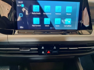 Volkswagen Golf Variant 1.0 eTSI EVO DSG Life (15)