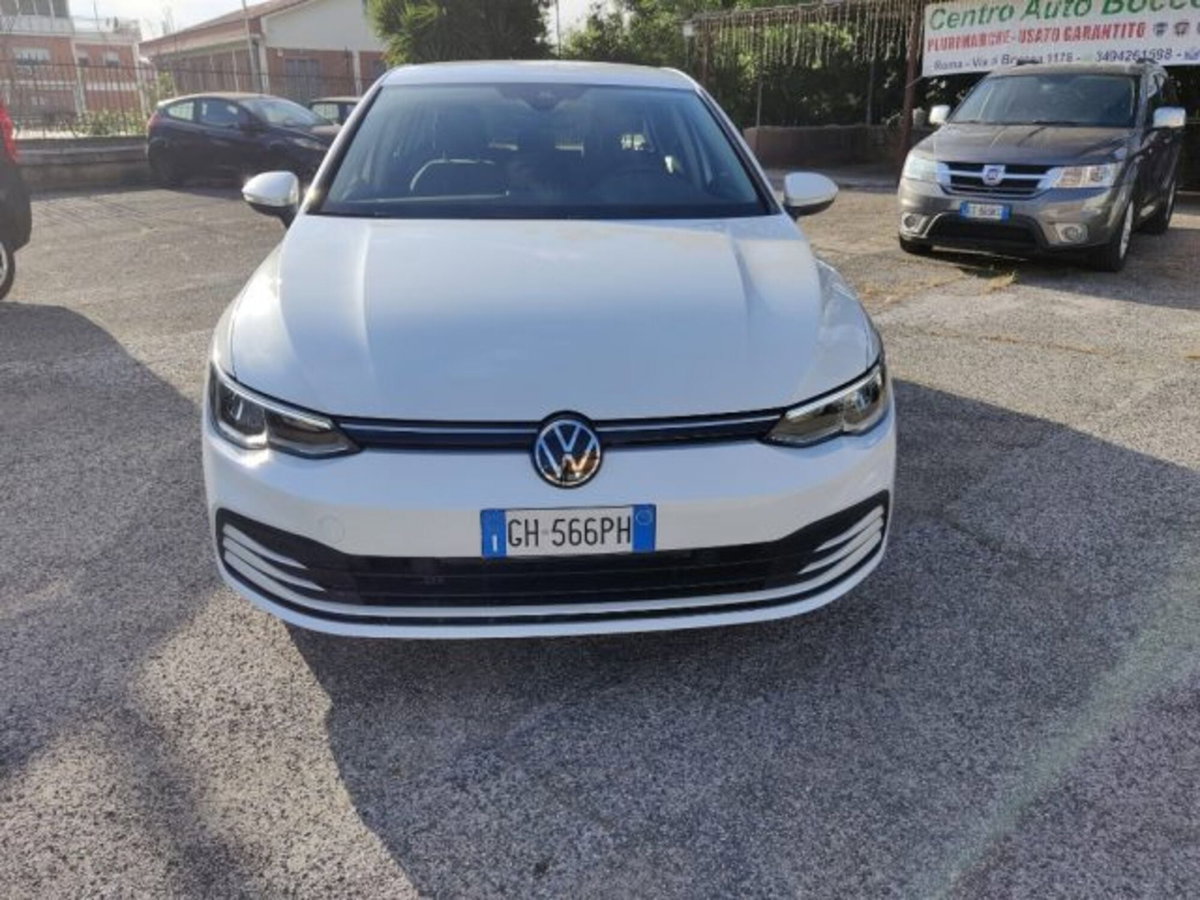 Volkswagen Golf Variant 1.0 eTSI EVO DSG Life (2)