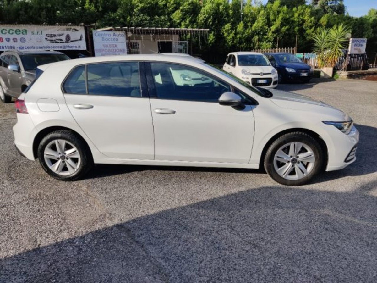 Volkswagen Golf Variant 1.0 eTSI EVO DSG Life (5)