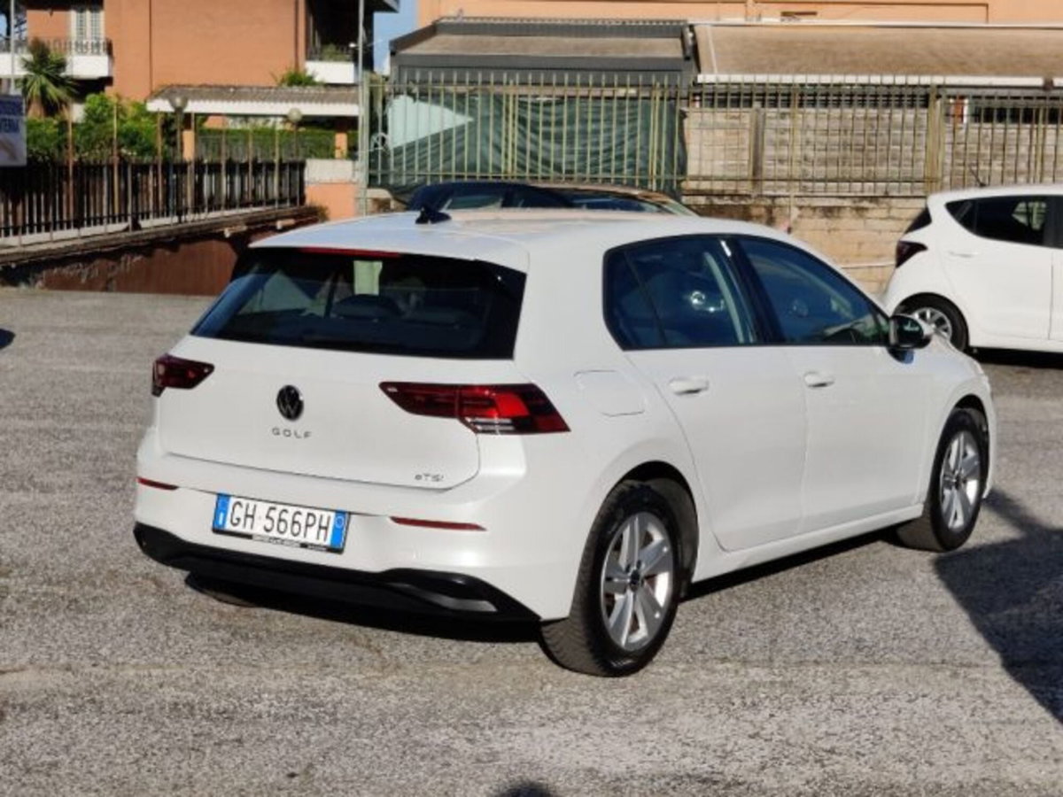 Volkswagen Golf Variant 1.0 eTSI EVO DSG Life (8)