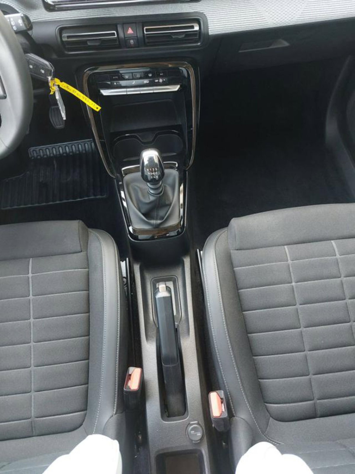 Citroen C3 1.2 puretech turbo Max 100cv s&s (11)