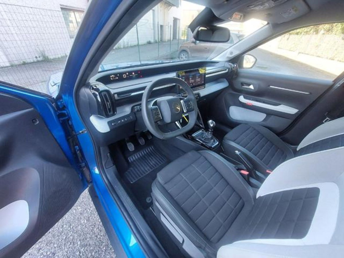 Citroen C3 1.2 puretech turbo Max 100cv s&s (7)