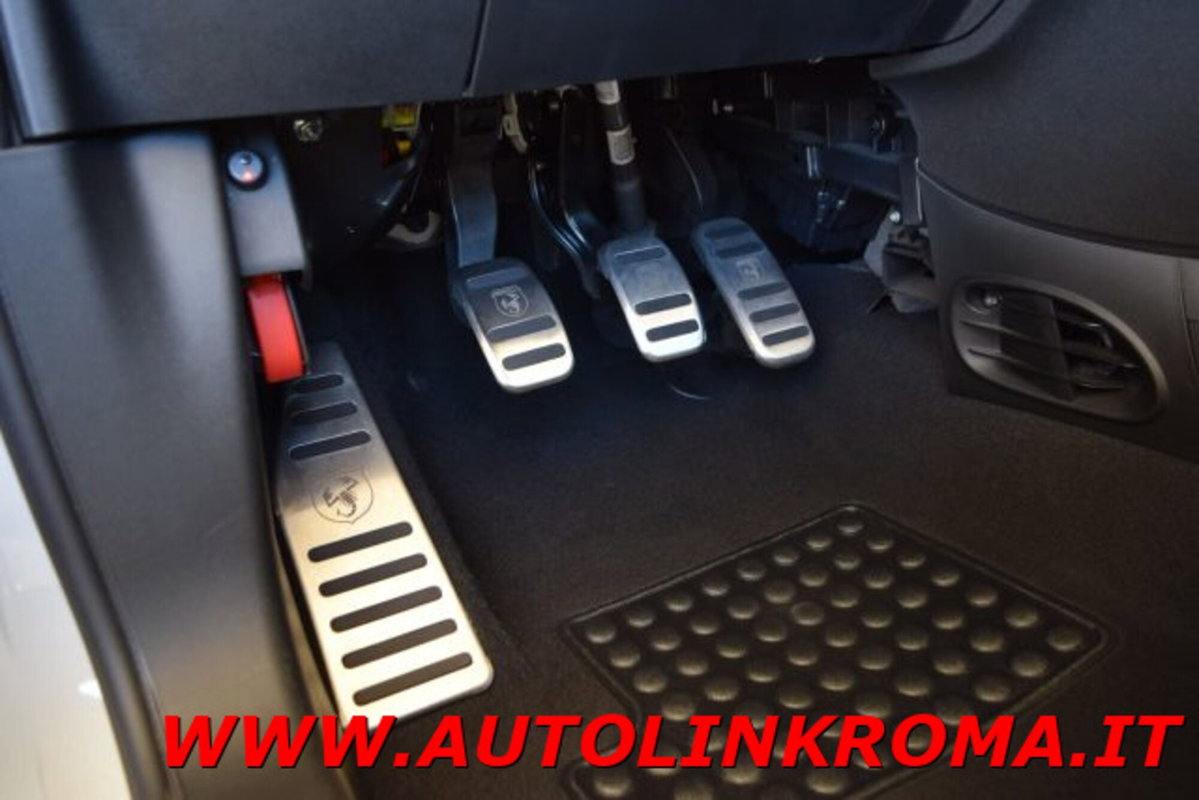Abarth 595 595 1.4 Turbo T-Jet 165 CV Turismo (14)