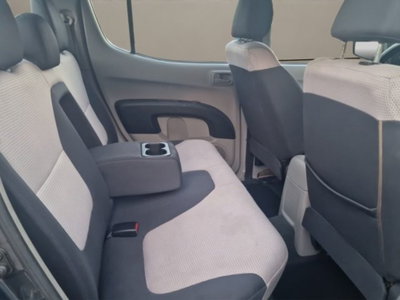 Mitsubishi L200 2.5 DI-D/136CV Double Cab Invite (19)
