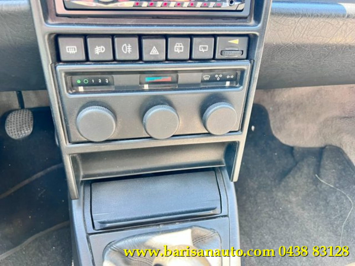 Lancia Delta turbo HF 4WD (15)