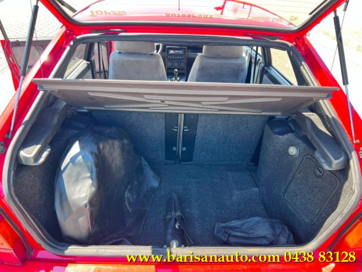 Lancia Delta turbo HF 4WD (8)