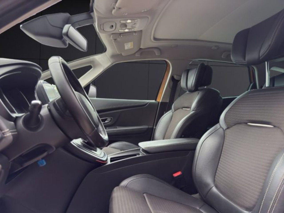 Renault Scenic E-Tech Electric XMod dCi 130 CV Start&Stop Energy Limited (9)