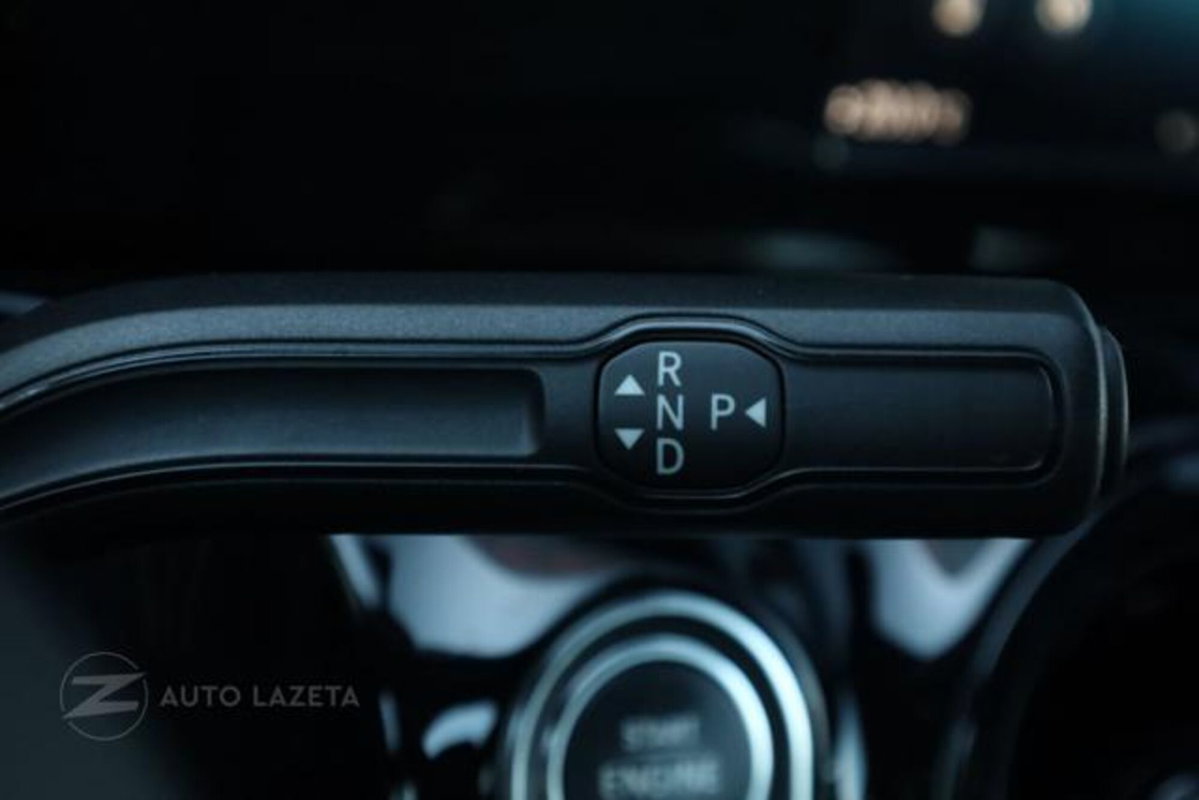 Mercedes-Benz GLA SUV 180 d Automatic Business (8)