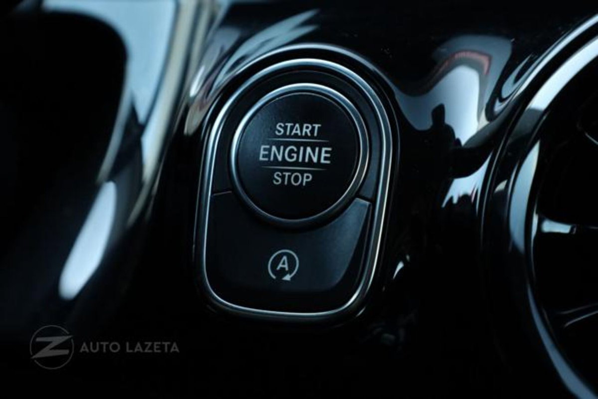 Mercedes-Benz GLA SUV 180 d Automatic Business (9)