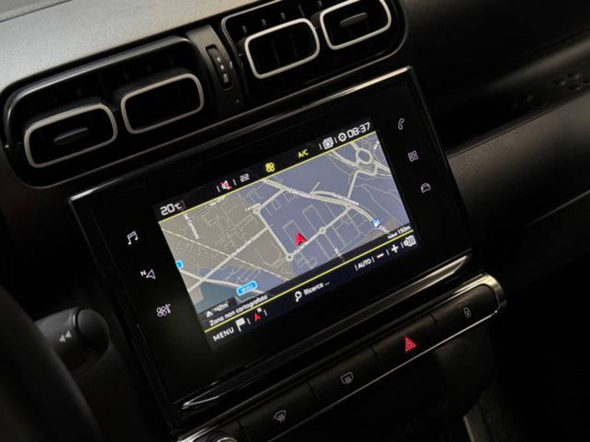 Citroen C3 Aircross PureTech 82 Shine (17)