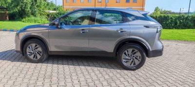 Nissan Qashqai 1.3 mhev Acenta 2wd 140cv (2)