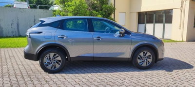 Nissan Qashqai 1.3 mhev Acenta 2wd 140cv (6)