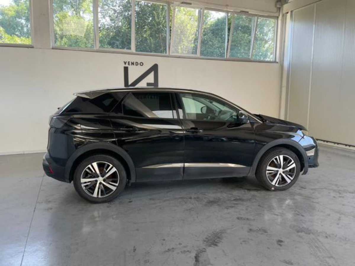 Peugeot 3008 PureTech Turbo 130 S&S EAT8 GT (8)