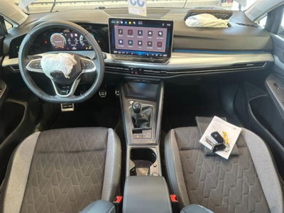 Volkswagen Golf 2.0 TDI SCR Life (14)
