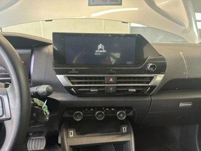 Citroen C4 BlueHDi 130 S&S EAT8 Feel Pack (17)