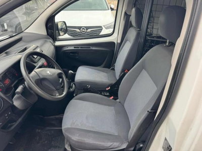 Peugeot Bipper 1.3 HDi 75CV FAP S&S Furgone (9)