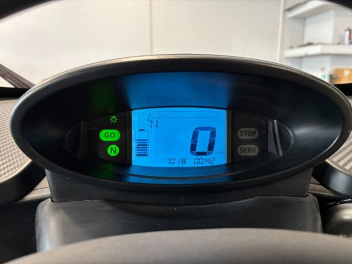 Renault Twizy 45 Intens (10)