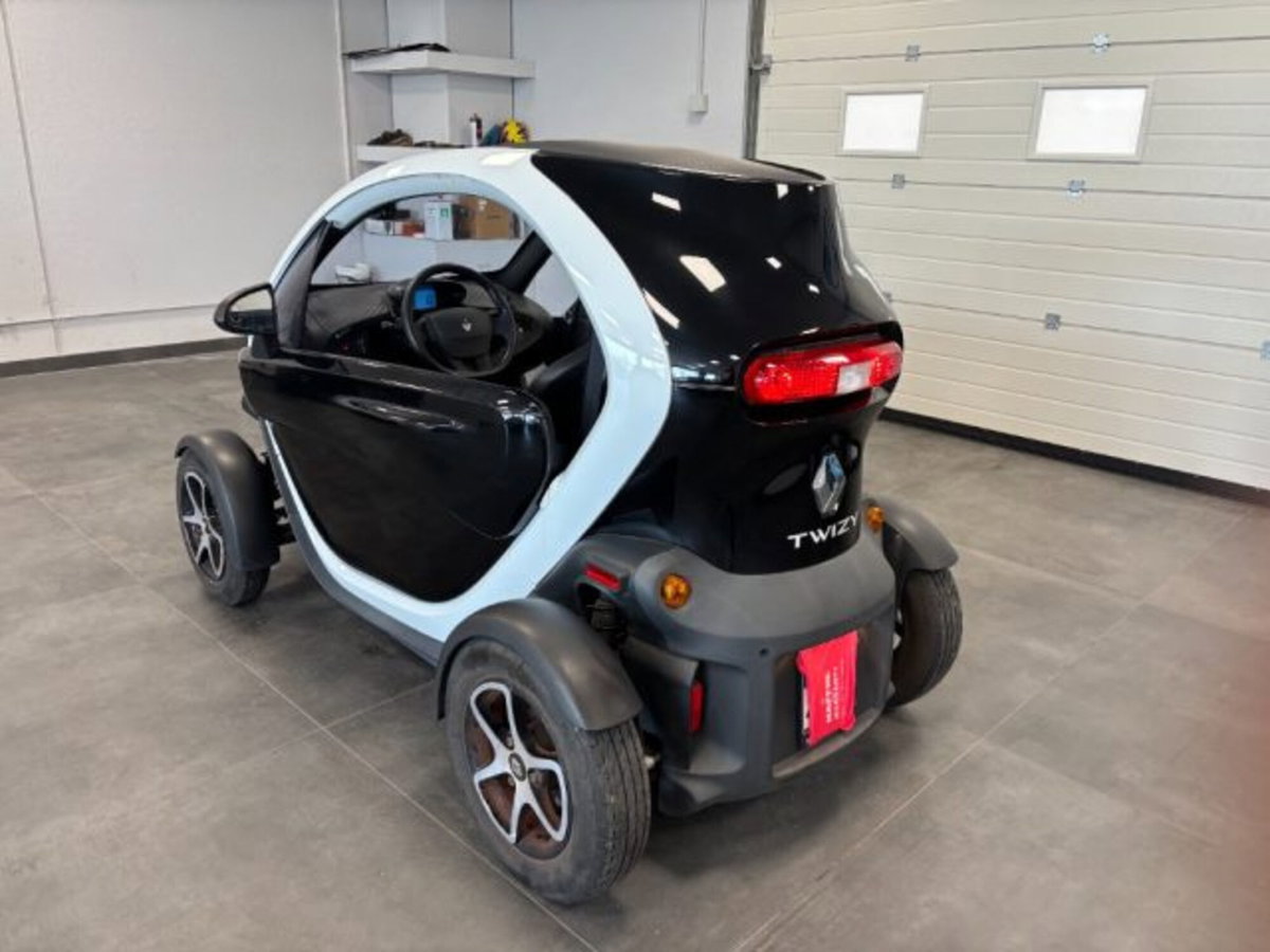 Renault Twizy 45 Intens (7)