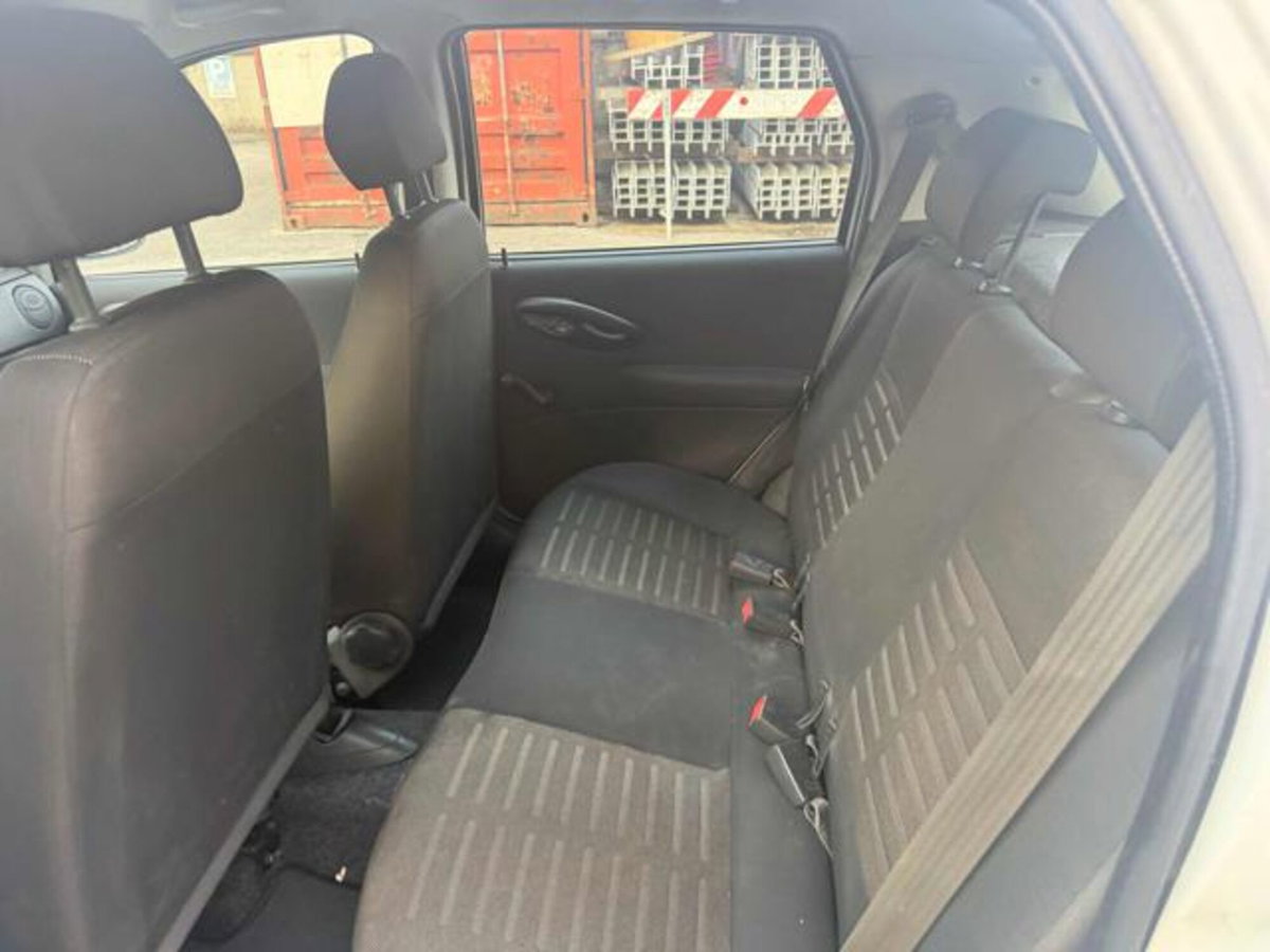 Fiat Punto Classic 1.2 5 porte Active GPL (11)