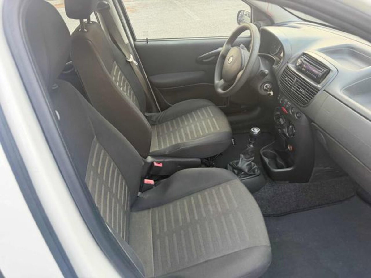 Fiat Punto Classic 1.2 5 porte Active GPL (5)