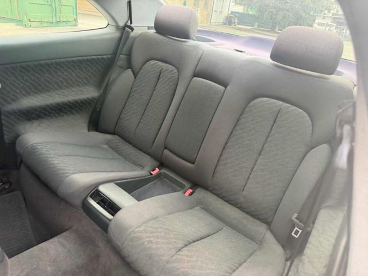Mercedes-Benz CLK 200 cat Elegance (12)