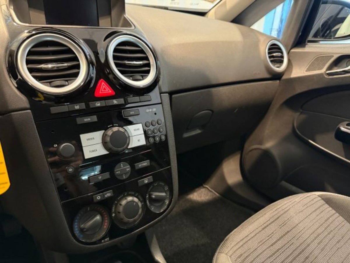 Opel Corsa 1.3 CDTI 95CV ecoFLE5 porte Edition (9)