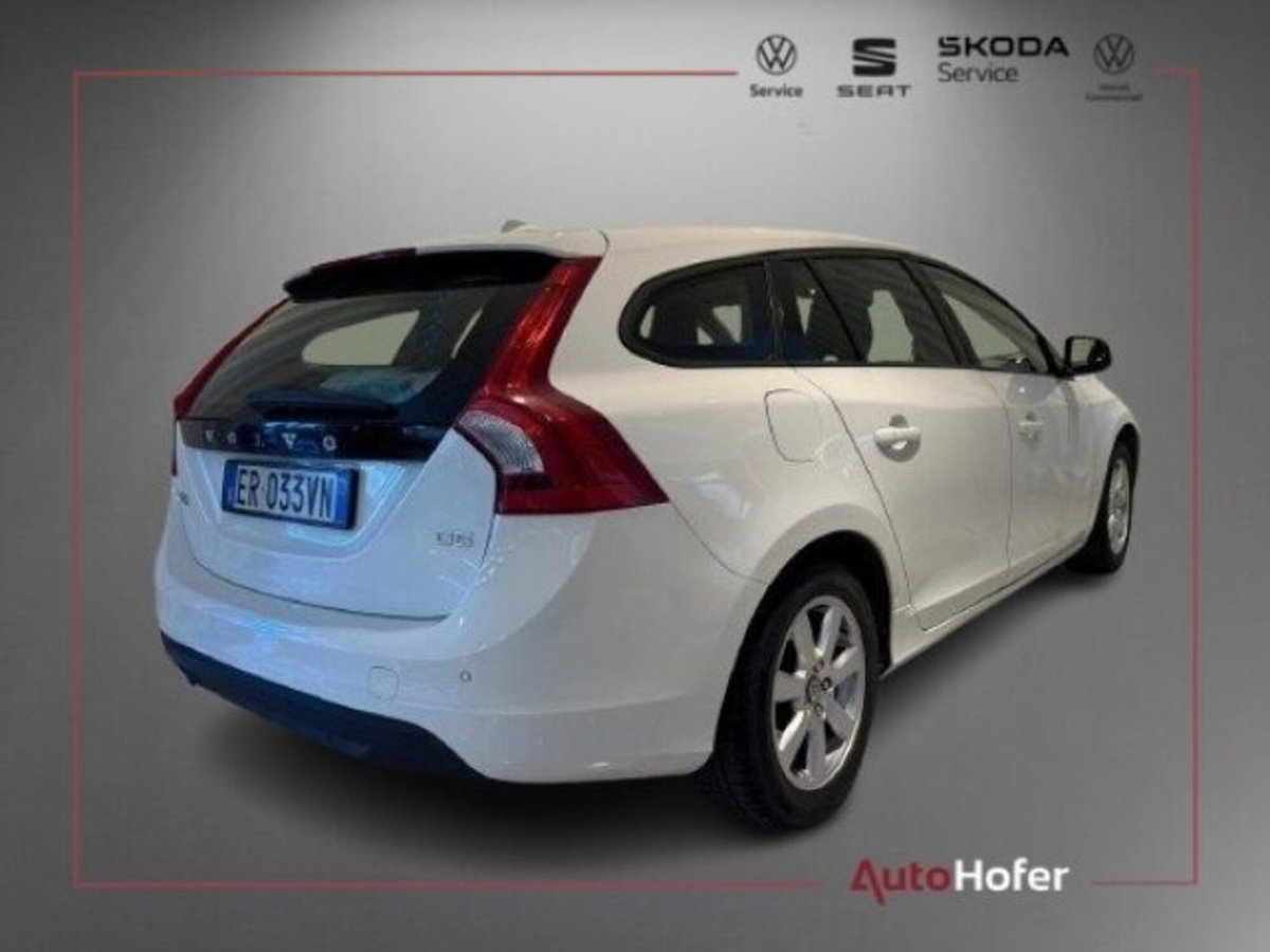 Volvo V60 D3 Business (3)