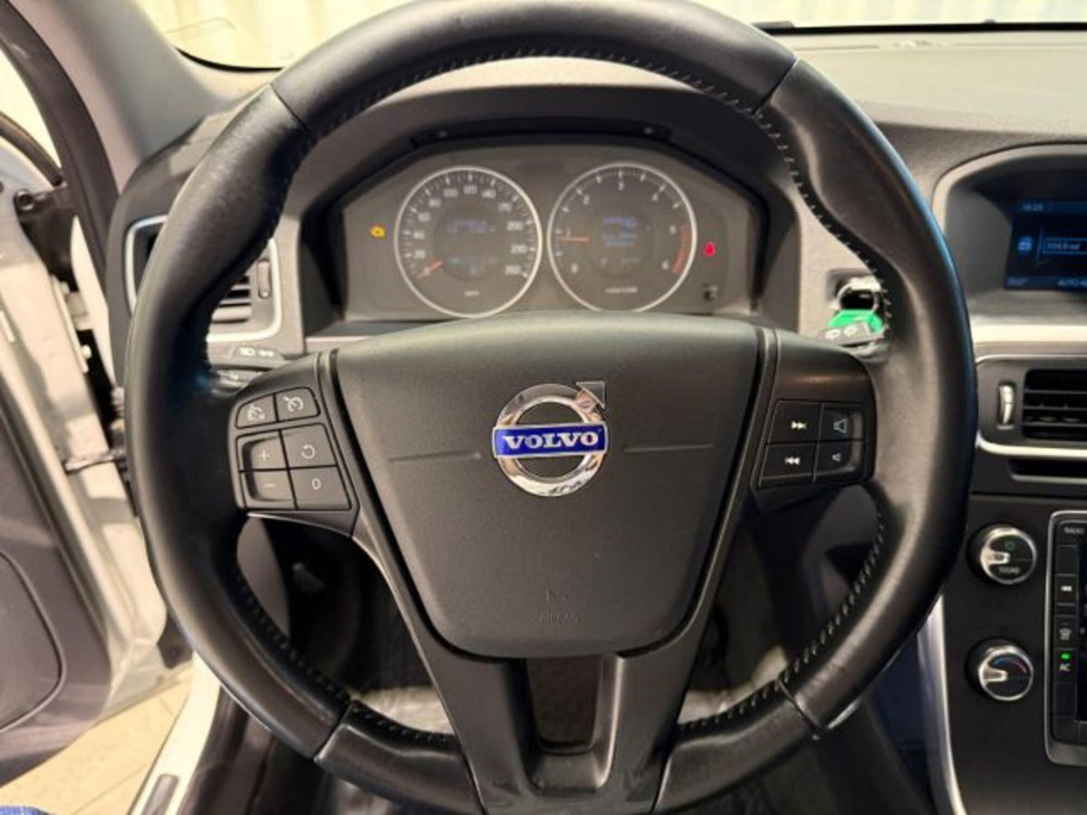 Volvo V60 D3 Business (7)