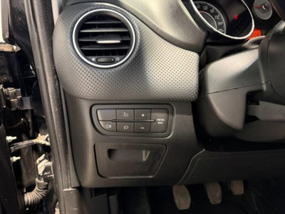 Fiat Punto Evo 1.3 Mjt 90 CV 5 porte Dualogic Sport (8)