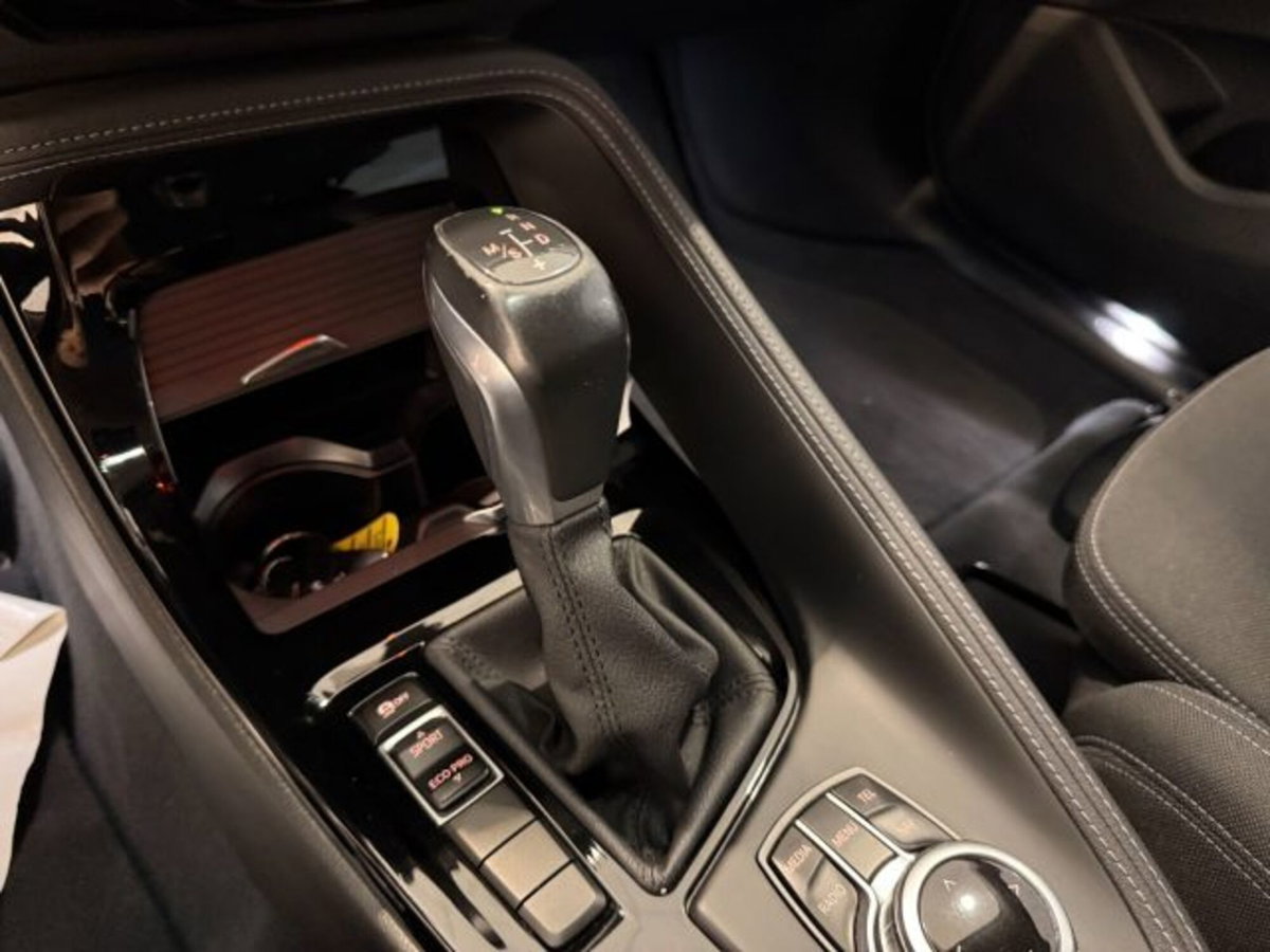 BMW X1 sDrive18d Sport (11)